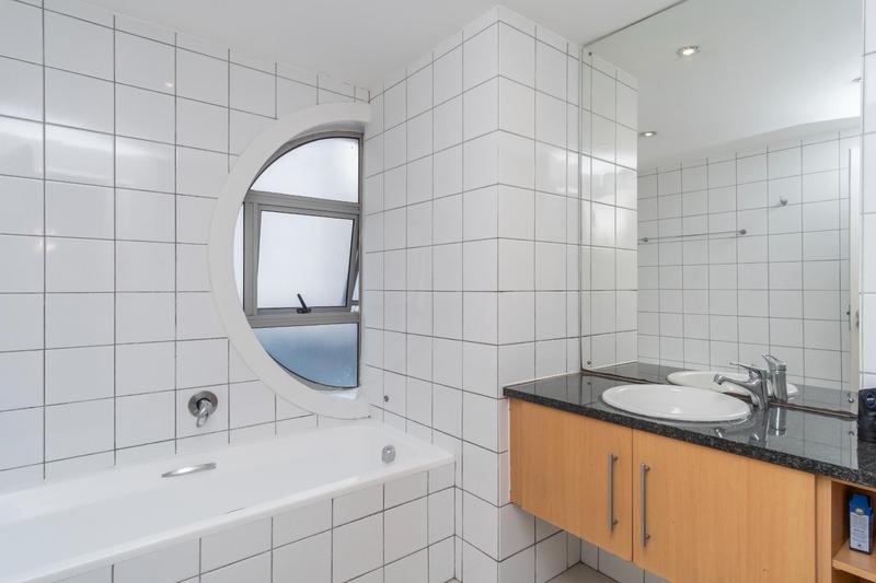 To Let 2 Bedroom Property for Rent in Claremont Western Cape